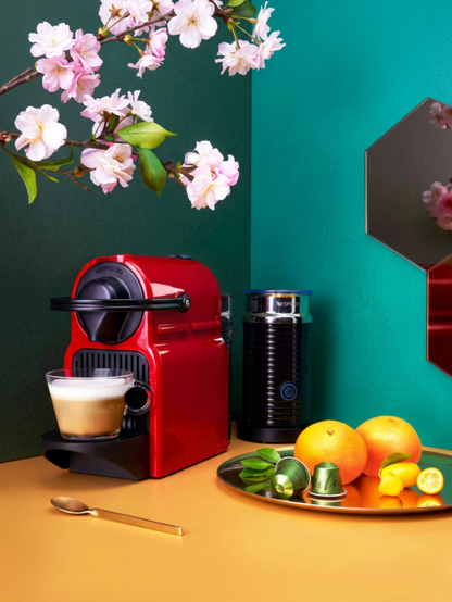 Cafetera Nespresso Inissia Roja