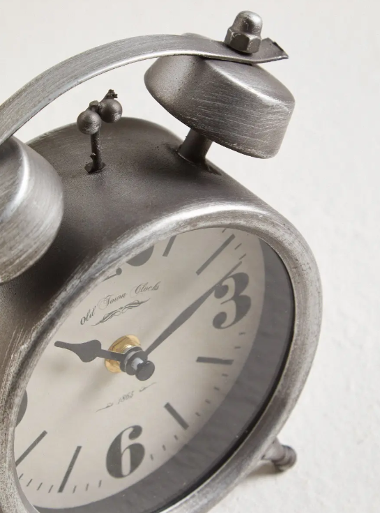 Reloj de Mesa Clásico de Metal - Estilo Vintage